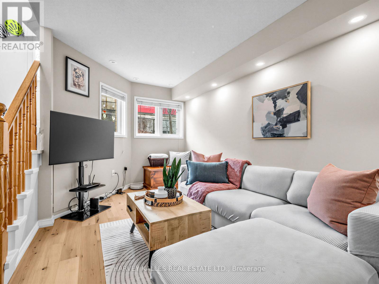 137 - 30 Merchant Lane, Toronto, Ontario  M6P 4J6 - Photo 5 - C12920252