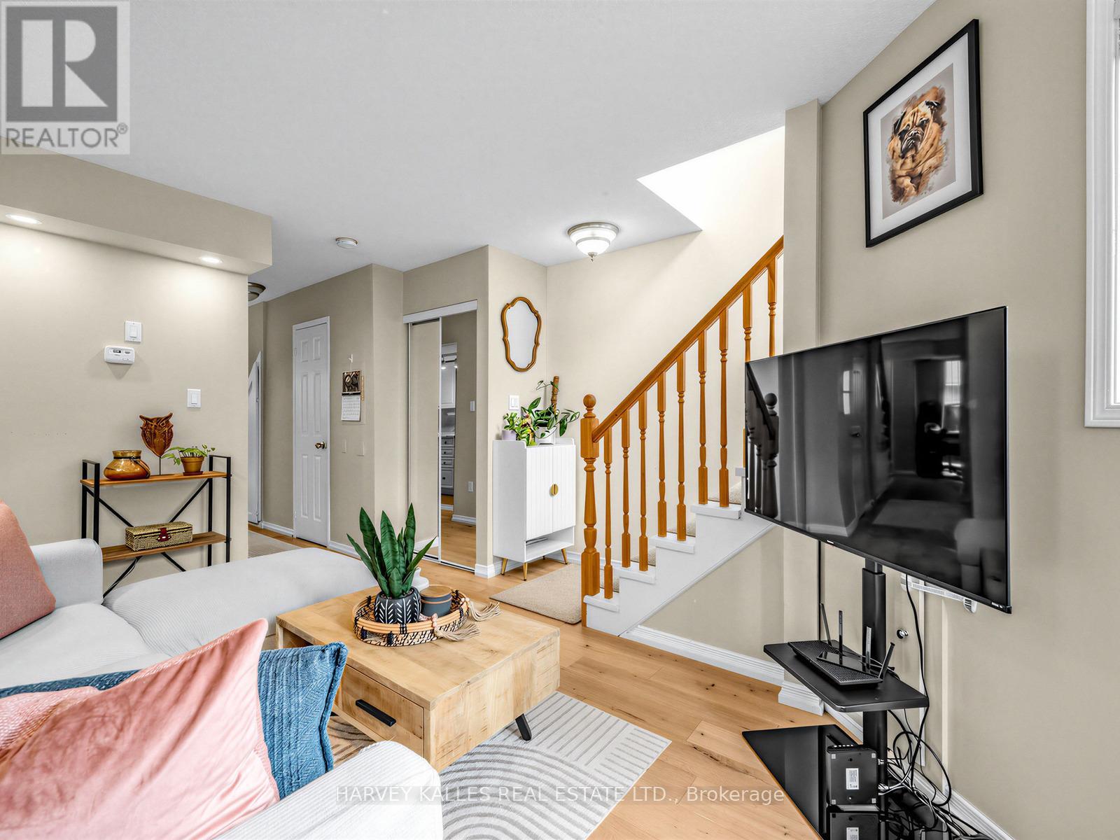 137 - 30 Merchant Lane, Toronto, Ontario  M6P 4J6 - Photo 7 - C12920252