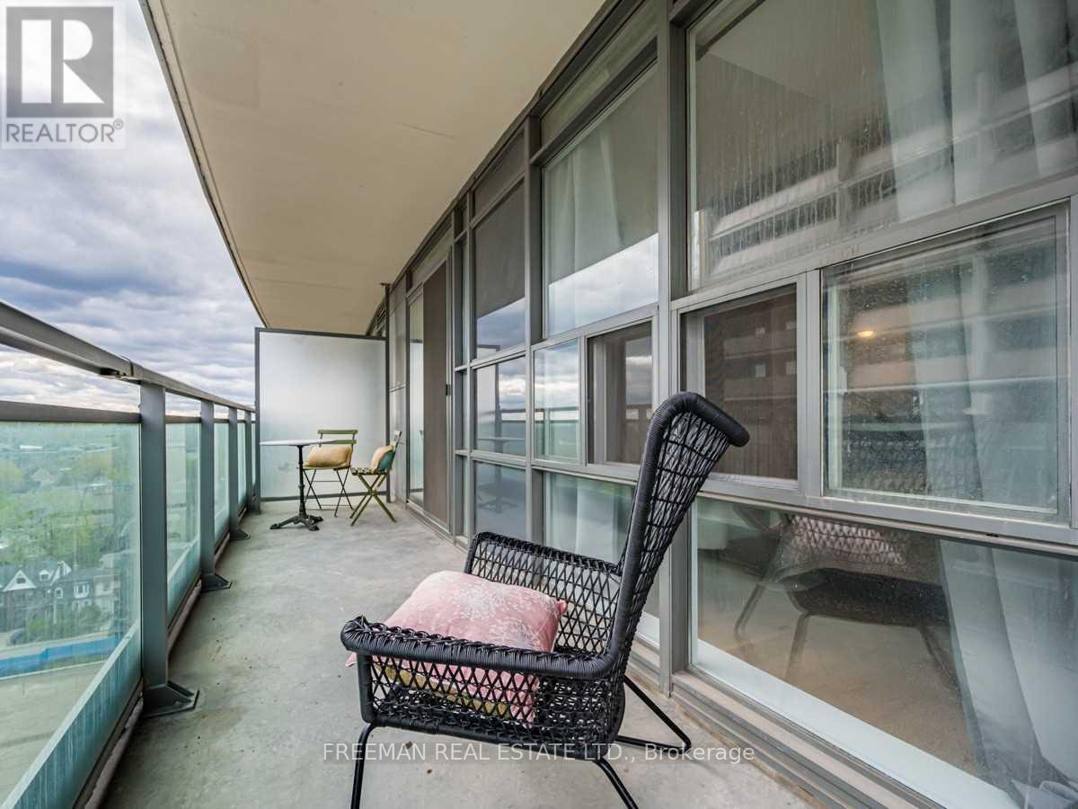 1201 - 736 Spadina Avenue, Toronto, Ontario  M5S 2J6 - Photo 11 - C12920326