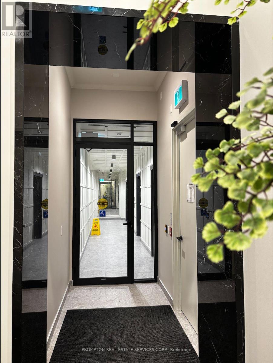 3902 - 180 Front Street E, Toronto, Ontario  M5A 0A9 - Photo 3 - C12920334