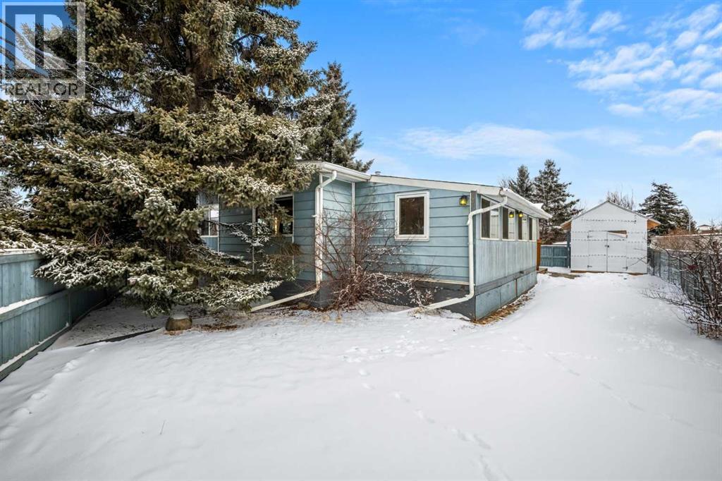 157 Spring Haven Mews Se, Airdrie, Alberta  T4A 1A8 - Photo 38 - A2293527