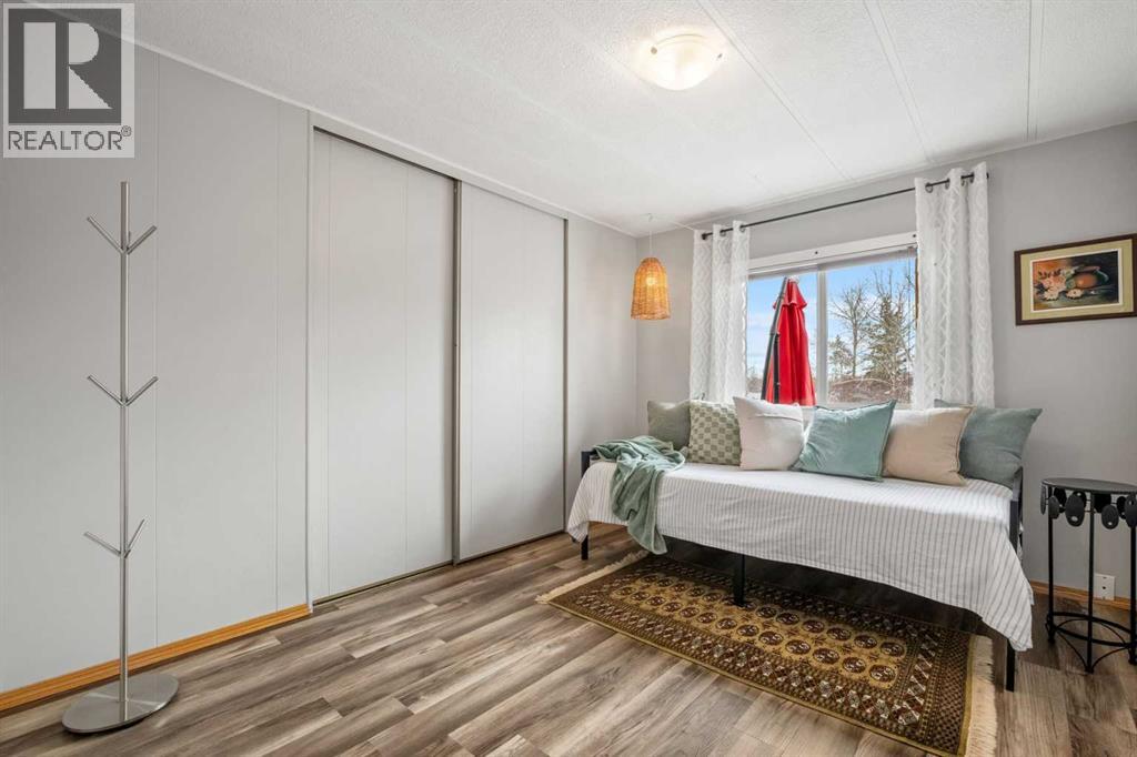 157 Spring Haven Mews Se, Airdrie, Alberta  T4A 1A8 - Photo 26 - A2293527