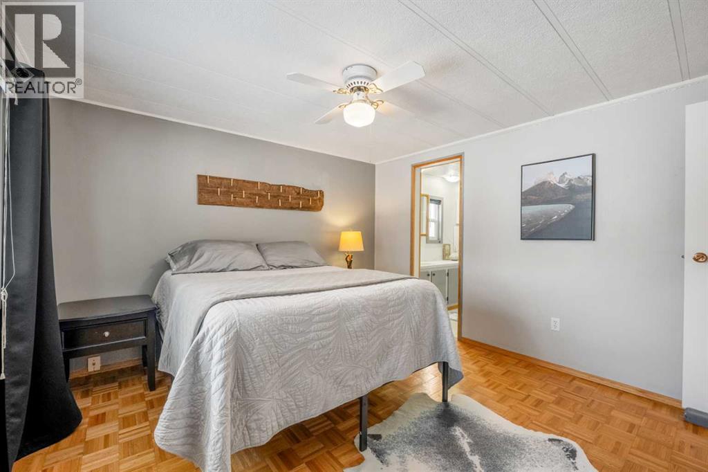 157 Spring Haven Mews Se, Airdrie, Alberta  T4A 1A8 - Photo 23 - A2293527