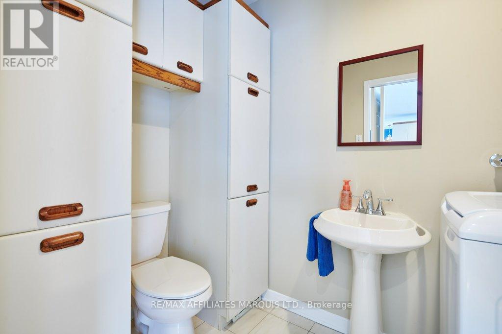 784 Iroquois Drive, Cornwall, Ontario  K6H 5C5 - Photo 14 - X12920320