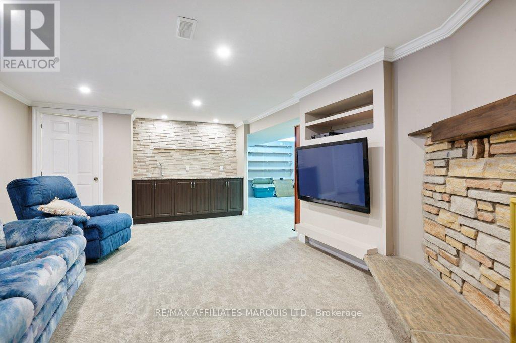 784 Iroquois Drive, Cornwall, Ontario  K6H 5C5 - Photo 24 - X12920320