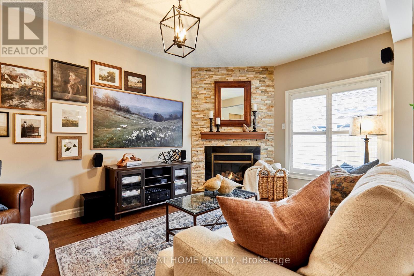 9 Artesian Drive, Whitby, Ontario L1P 1X7 - Photo 18 - E12920138