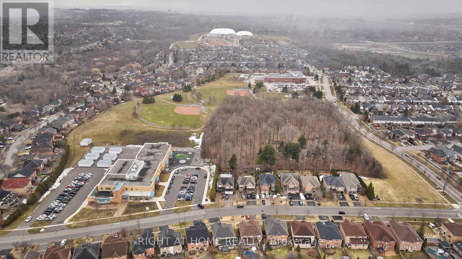 9 Artesian Drive, Whitby, Ontario L1P 1X7 - Photo 49 - E12920138