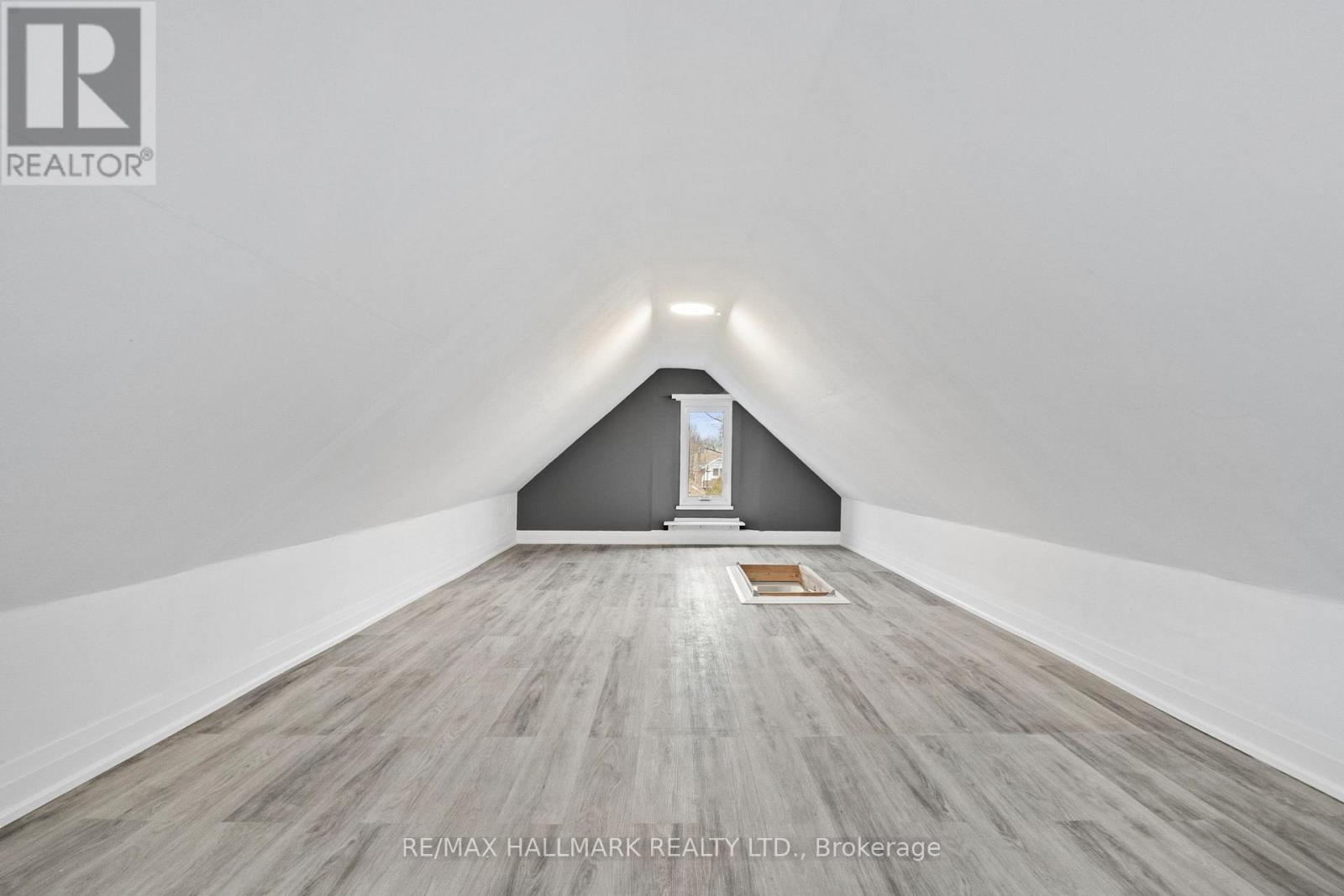 394 Main Street, Toronto, Ontario  M4C 4X8 - Photo 23 - E12920212