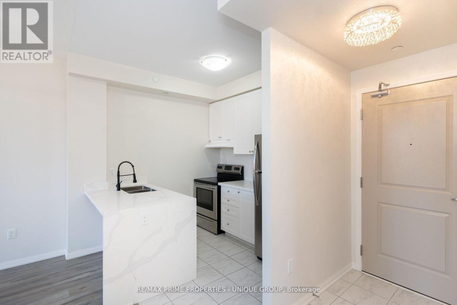 315 - 80 Aspen Springs Drive, Clarington, Ontario  L1C 4Y2 - Photo 5 - E12920248