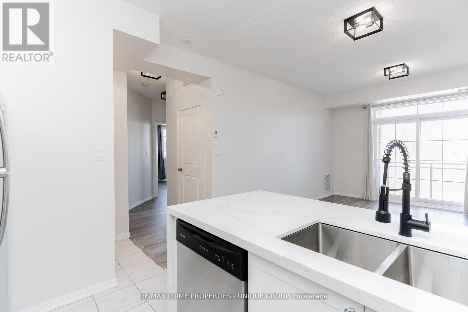 315 - 80 Aspen Springs Drive, Clarington, Ontario  L1C 4Y2 - Photo 7 - E12920248