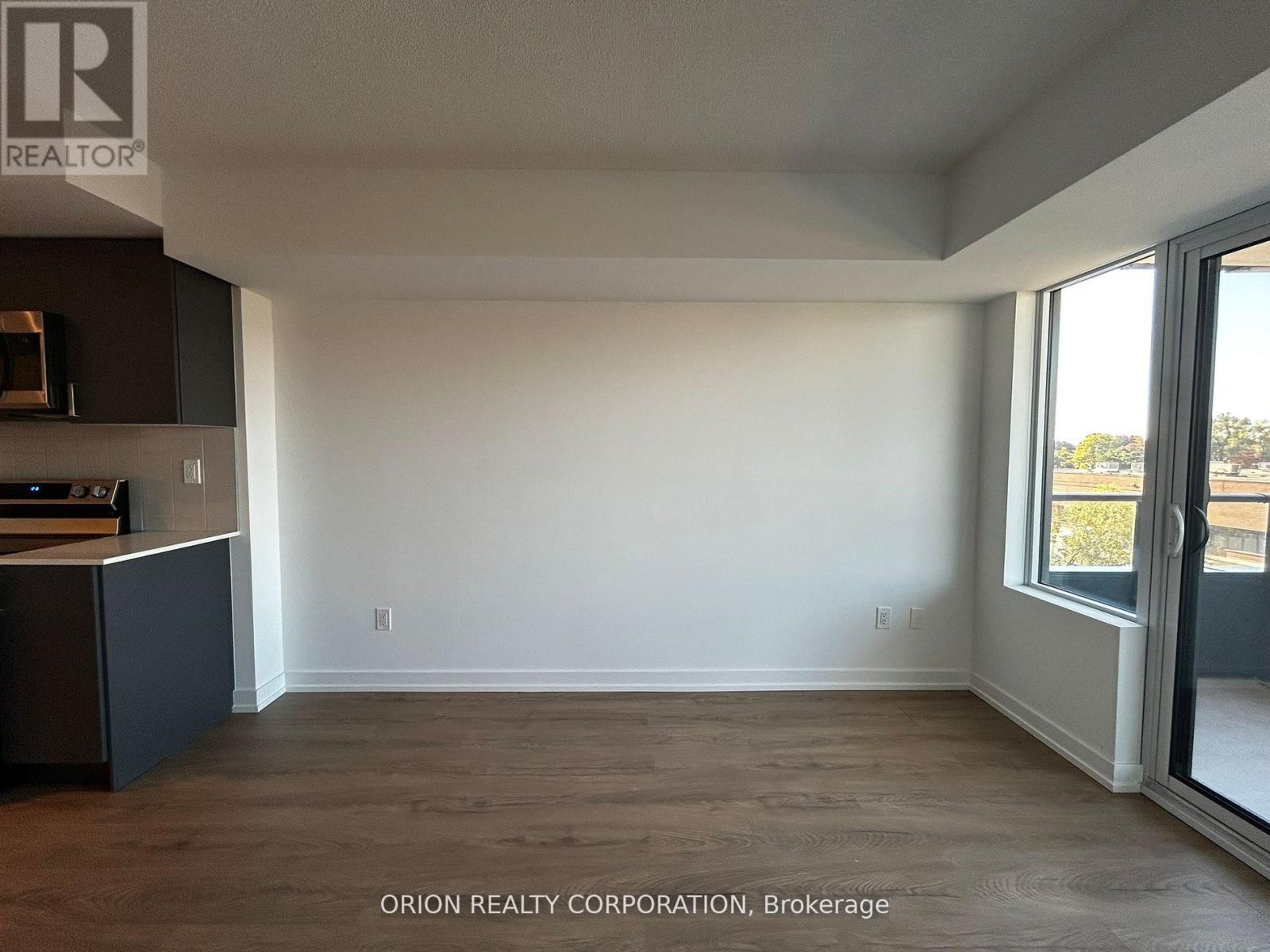 301 - 1435 Celebration Drive, Pickering, Ontario  L1W 0C4 - Photo 13 - E12920298