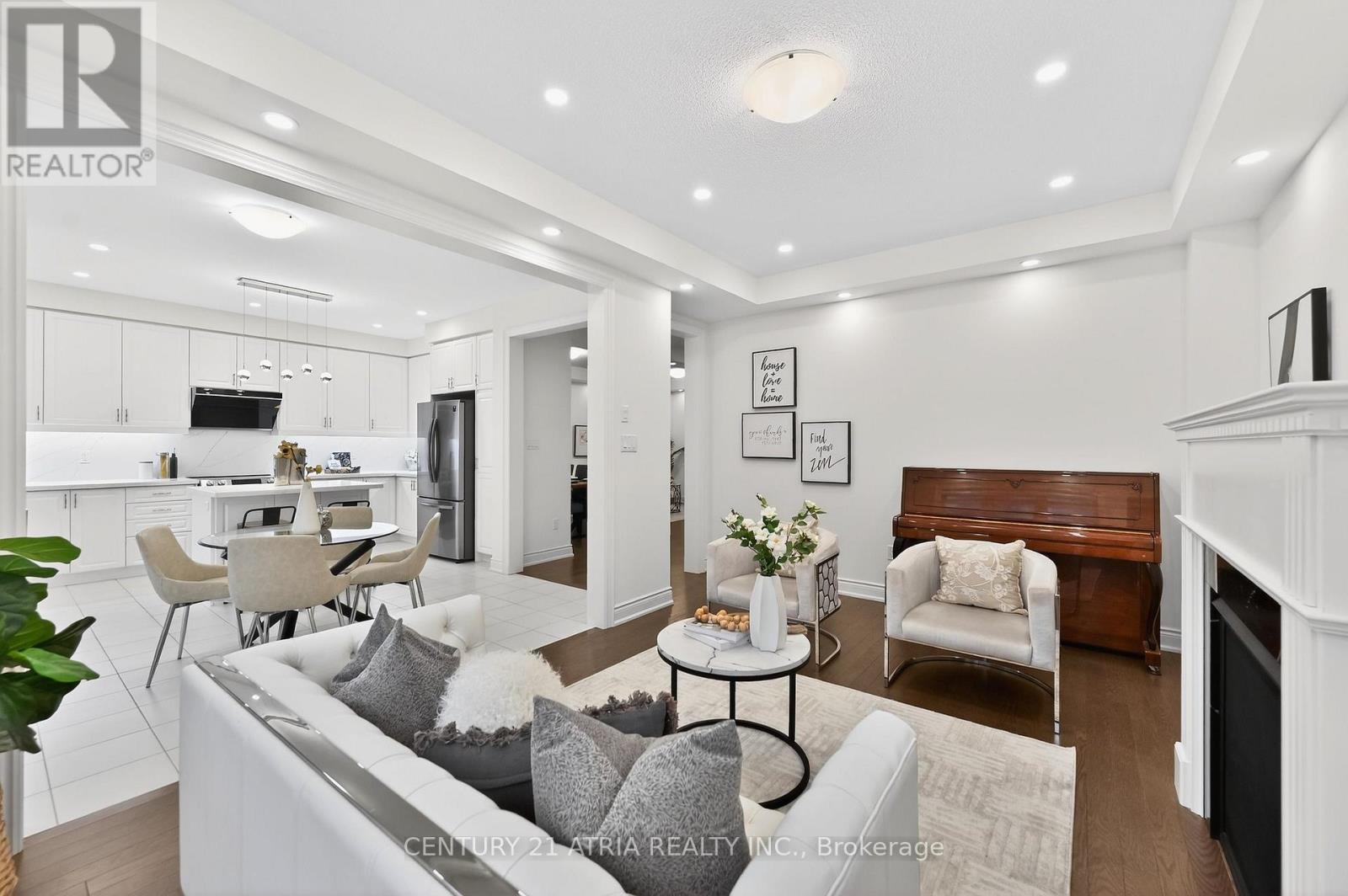 8 Fallharvest Way, Whitchurch-Stouffville, Ontario  L4A 4V8 - Photo 21 - N12920120