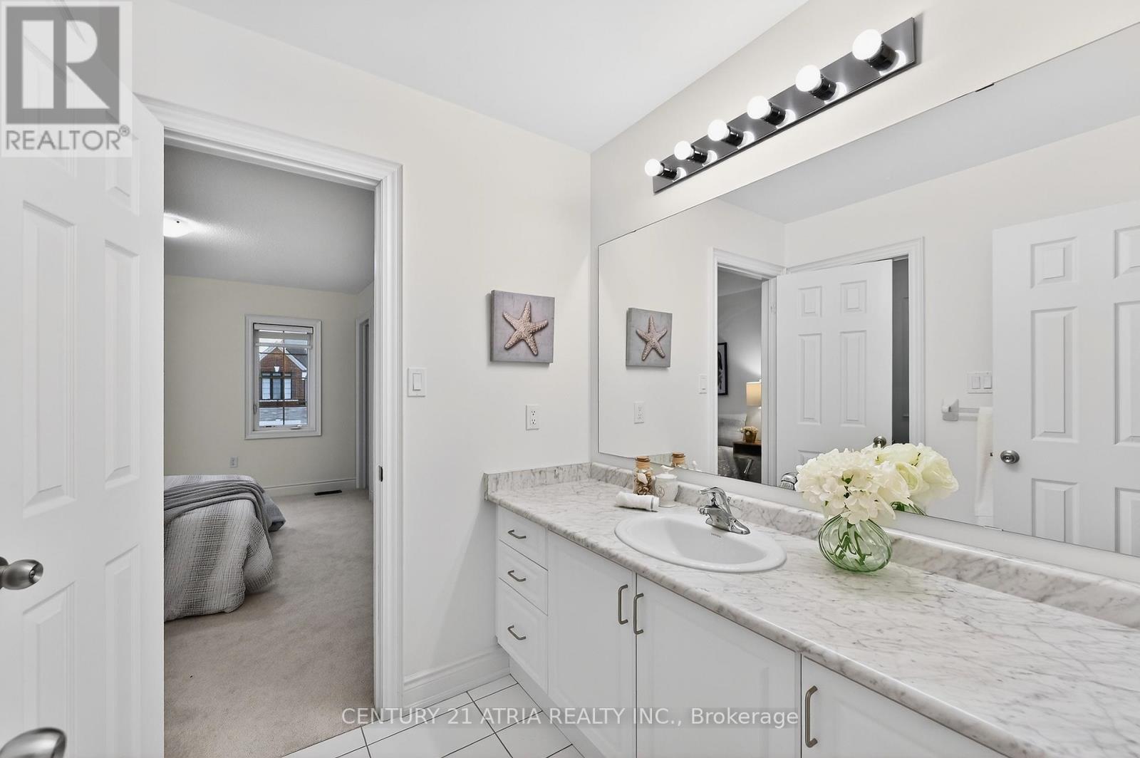 8 Fallharvest Way, Whitchurch-Stouffville, Ontario  L4A 4V8 - Photo 39 - N12920120