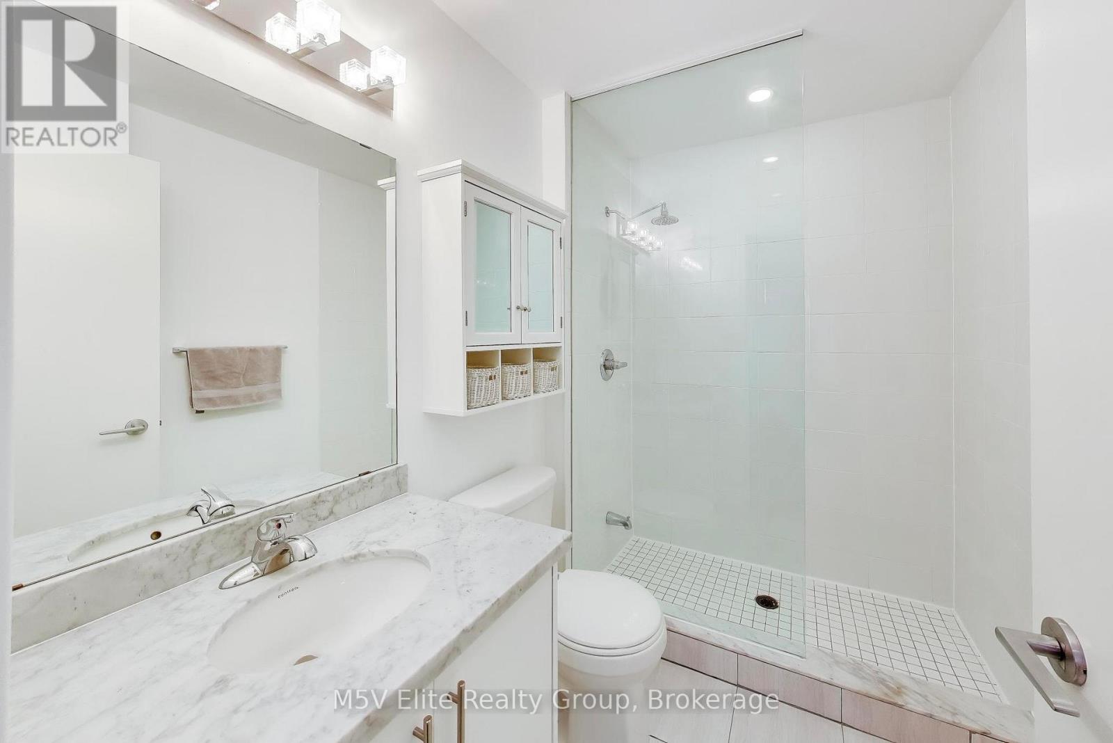 E07 - 26 Bruce Street, Vaughan, Ontario  L4L 0H4 - Photo 4 - N12920224