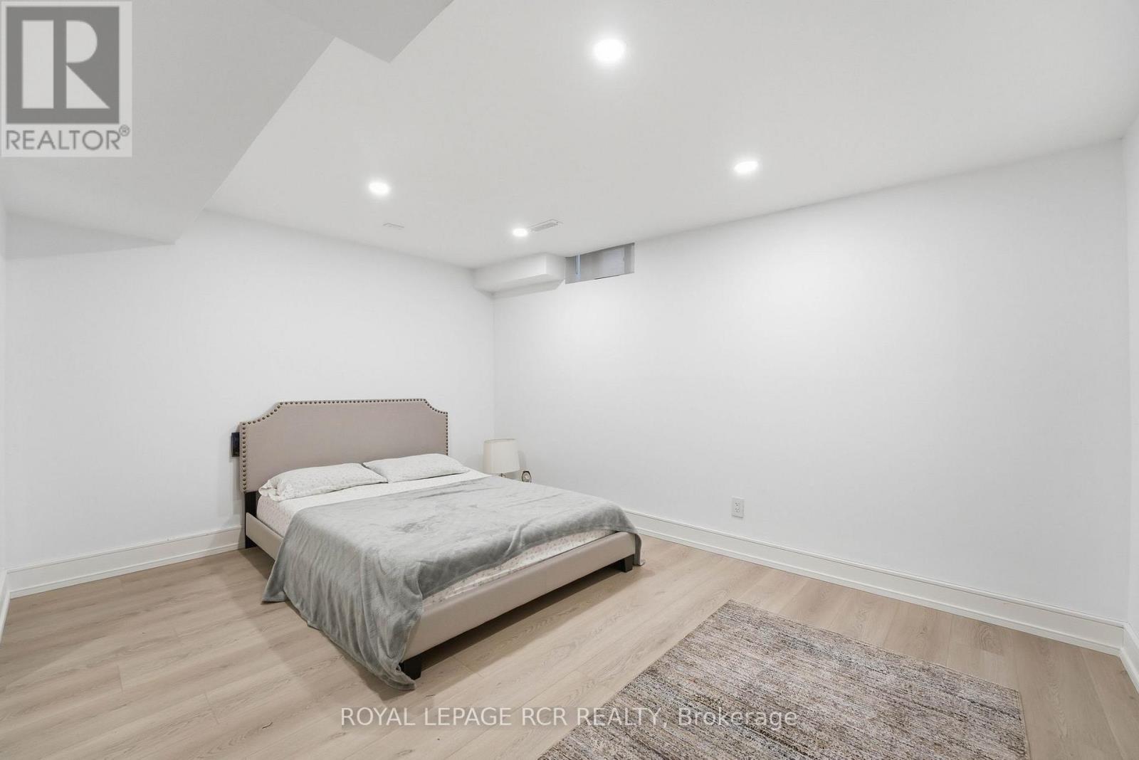 369 Kennedy Street W, Aurora, Ontario  L4G 5M5 - Photo 34 - N12920232