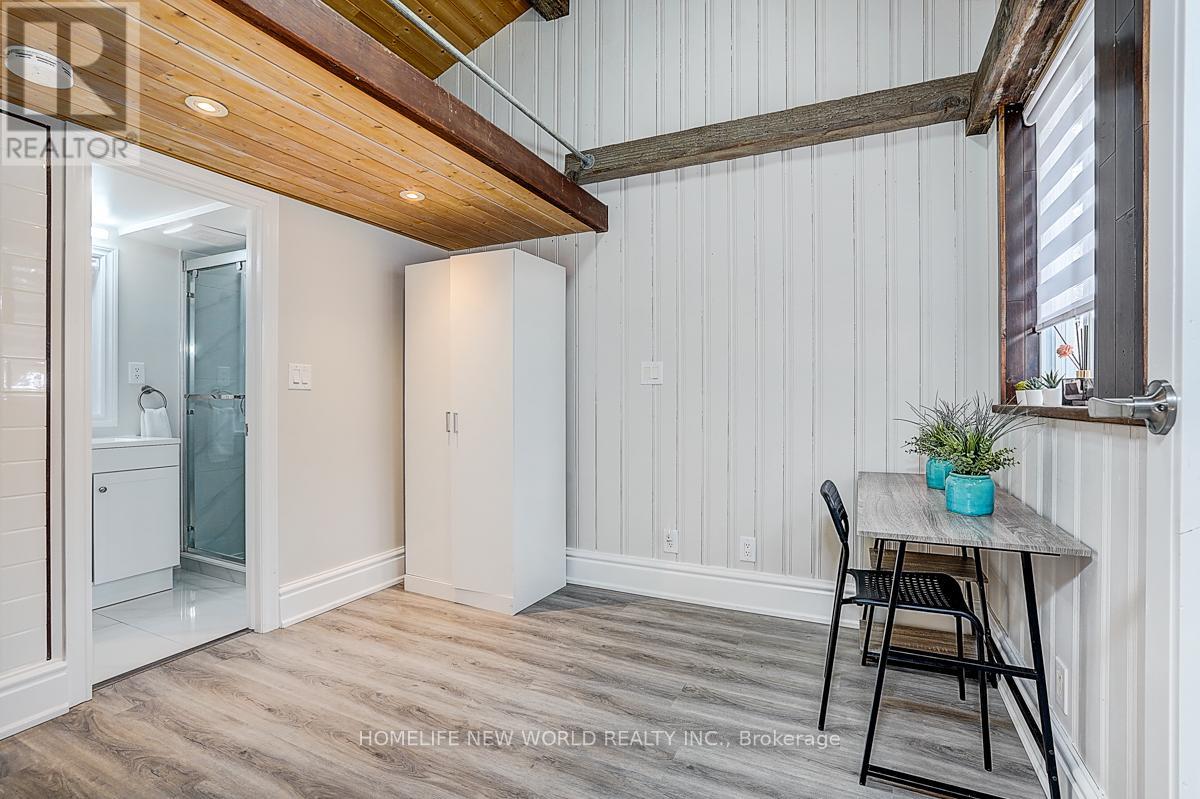 20 John Street, King, Ontario  L7B 1J6 - Photo 19 - N12920246