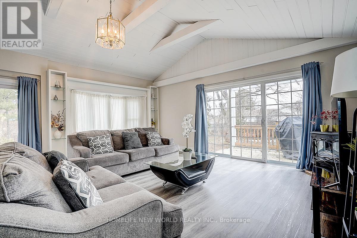 20 John Street, King, Ontario  L7B 1J6 - Photo 7 - N12920246