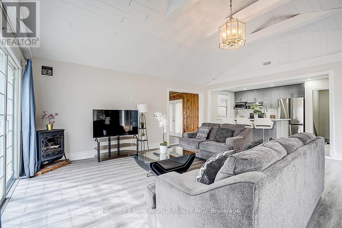 20 John Street, King, Ontario  L7B 1J6 - Photo 8 - N12920246