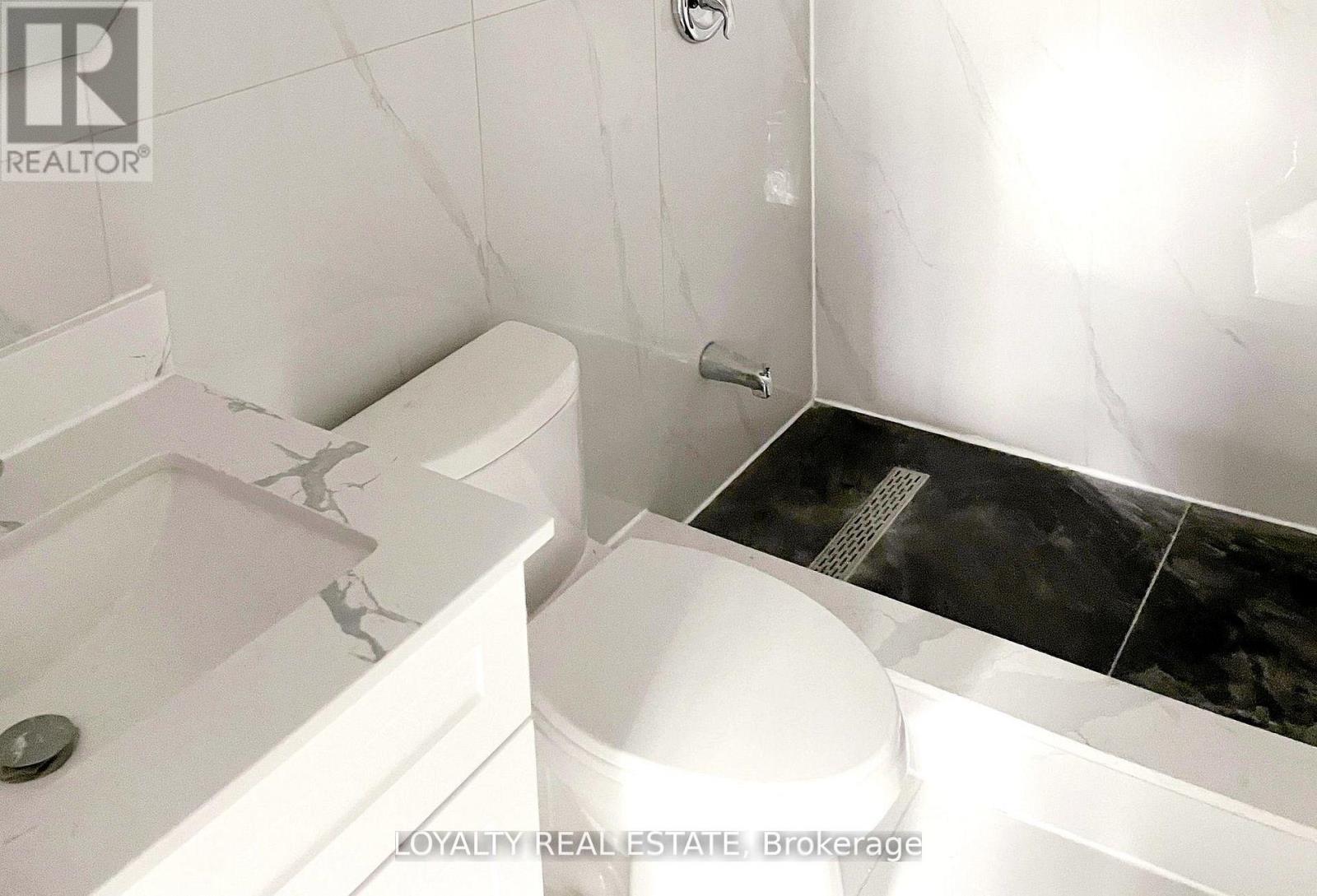 97 Song Bird Drive, Markham, Ontario  L3S 3T8 - Photo 45 - N12920310