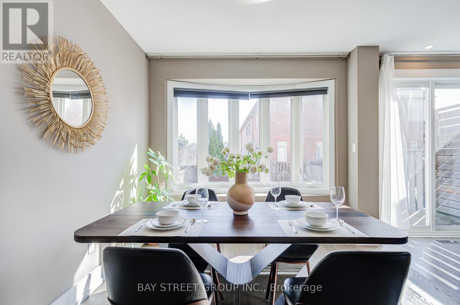 79 Loire Valley Avenue S, Vaughan, Ontario  L4J 8V8 - Photo 17 - N12920318