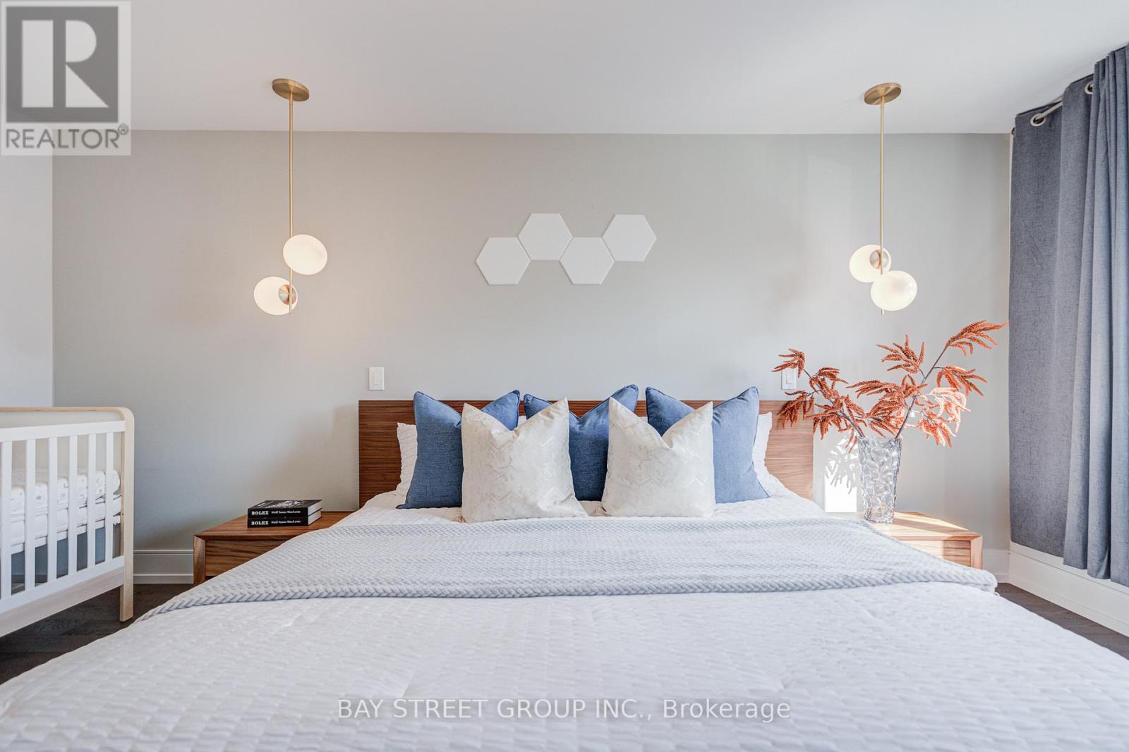 79 Loire Valley Avenue S, Vaughan, Ontario  L4J 8V8 - Photo 25 - N12920318