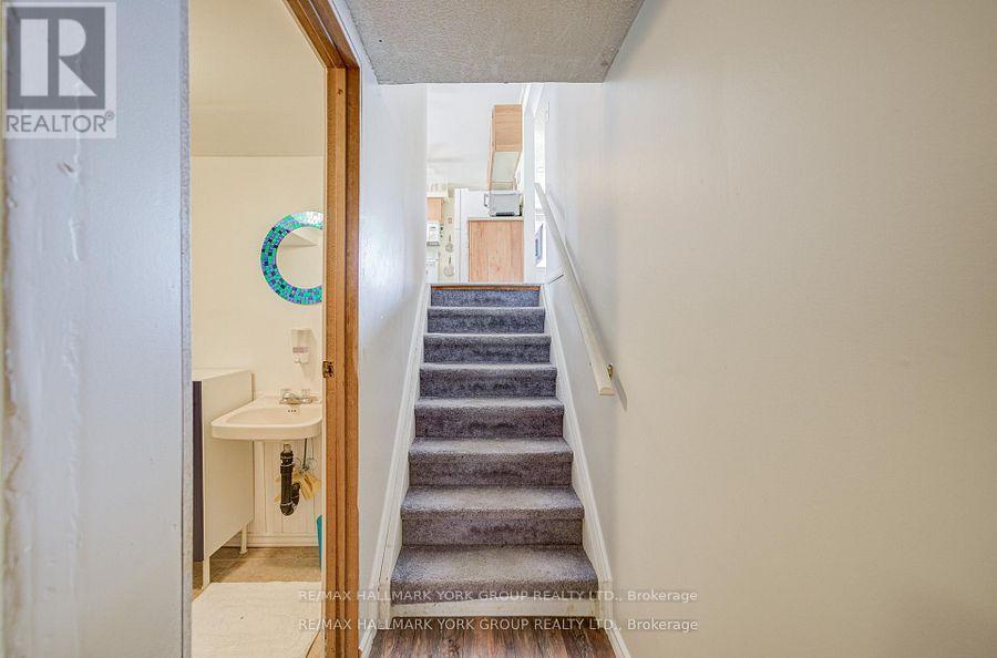 184 Olive Street, East Gwillimbury, Ontario L9N 1M3 - Photo 15 - N12920352