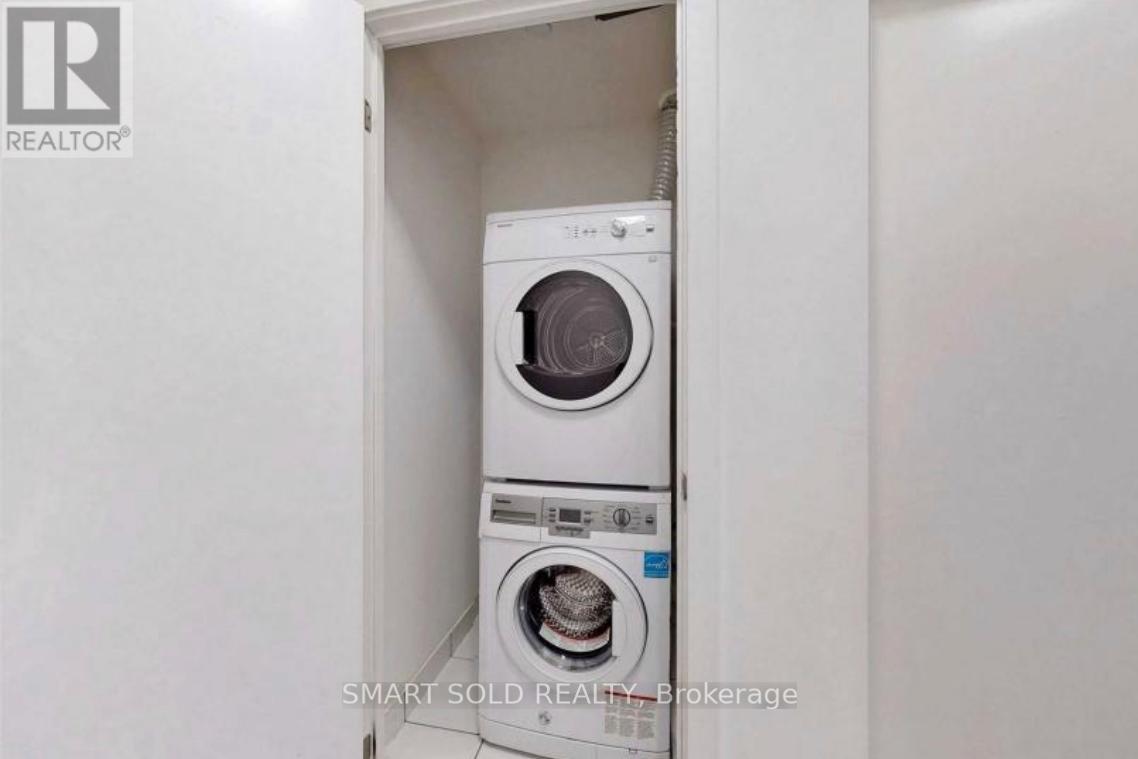 705 - 52 Forest Manor Road, Toronto, Ontario M2J 0E2 - Photo 12 - C12908120