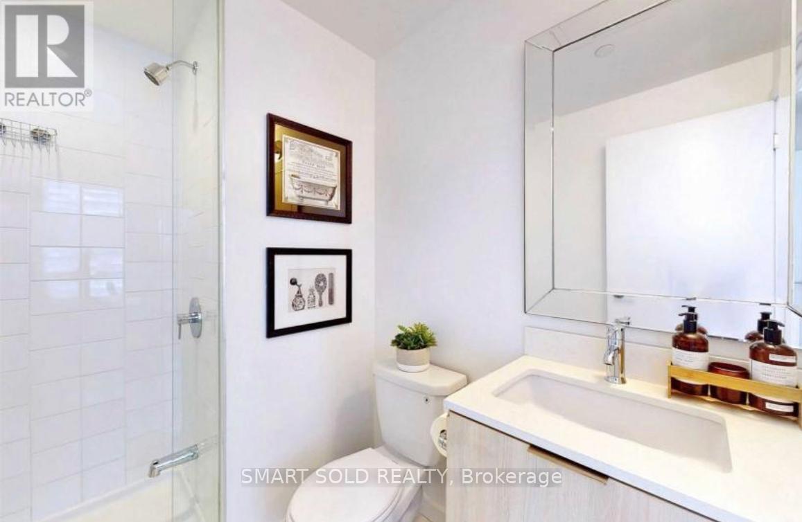 705 - 52 Forest Manor Road, Toronto, Ontario M2J 0E2 - Photo 8 - C12908120