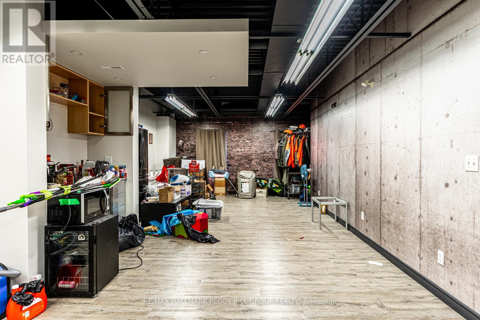 15 - 647 Welham Road, Barrie (0 East), Ontario  L4N 0B7 - Photo 3 - S12920266