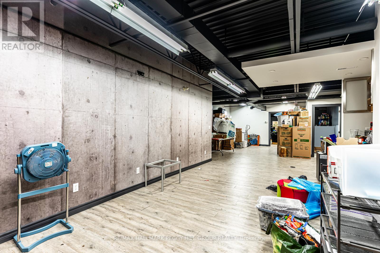 15 - 647 Welham Road, Barrie (0 East), Ontario  L4N 0B7 - Photo 4 - S12920266