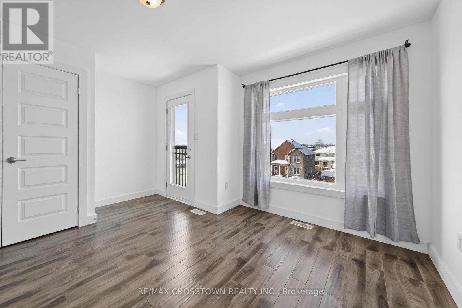 2 - 540 Essa Road, Barrie (Holly), Ontario  L9J 0H2 - Photo 23 - S12920364