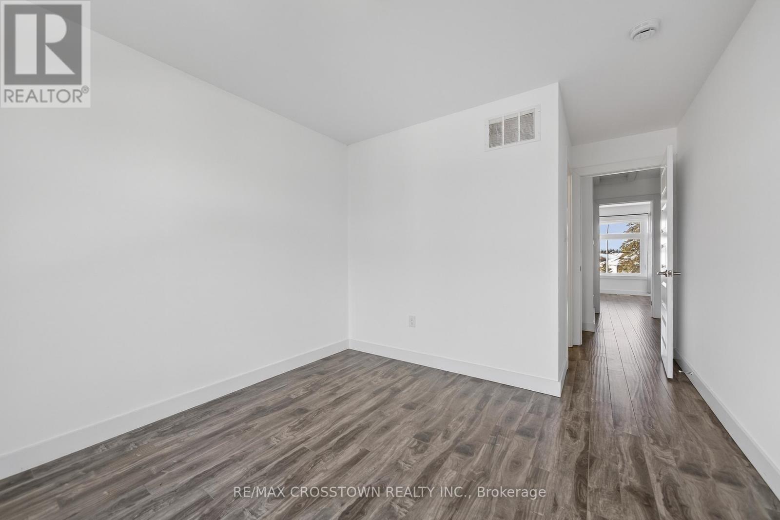 2 - 540 Essa Road, Barrie (Holly), Ontario  L9J 0H2 - Photo 28 - S12920364