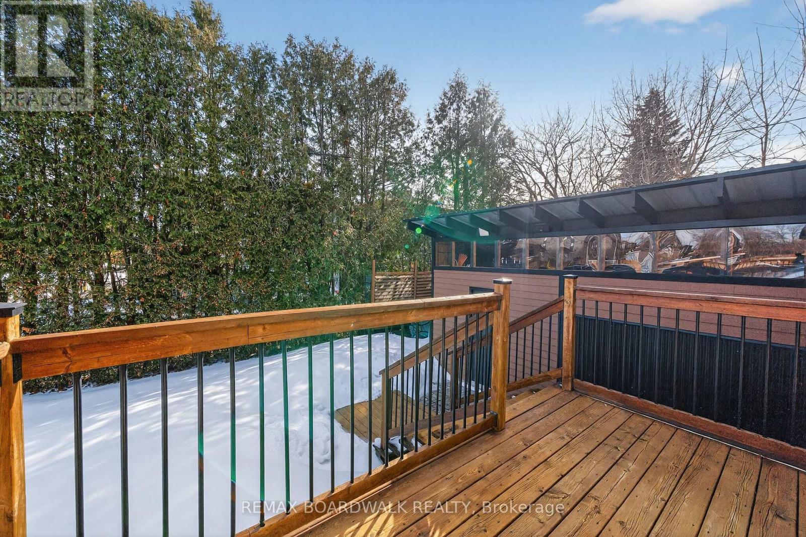 154 Queen Mary Street, Ottawa, Ontario  K1K 1X5 - Photo 40 - X12920240