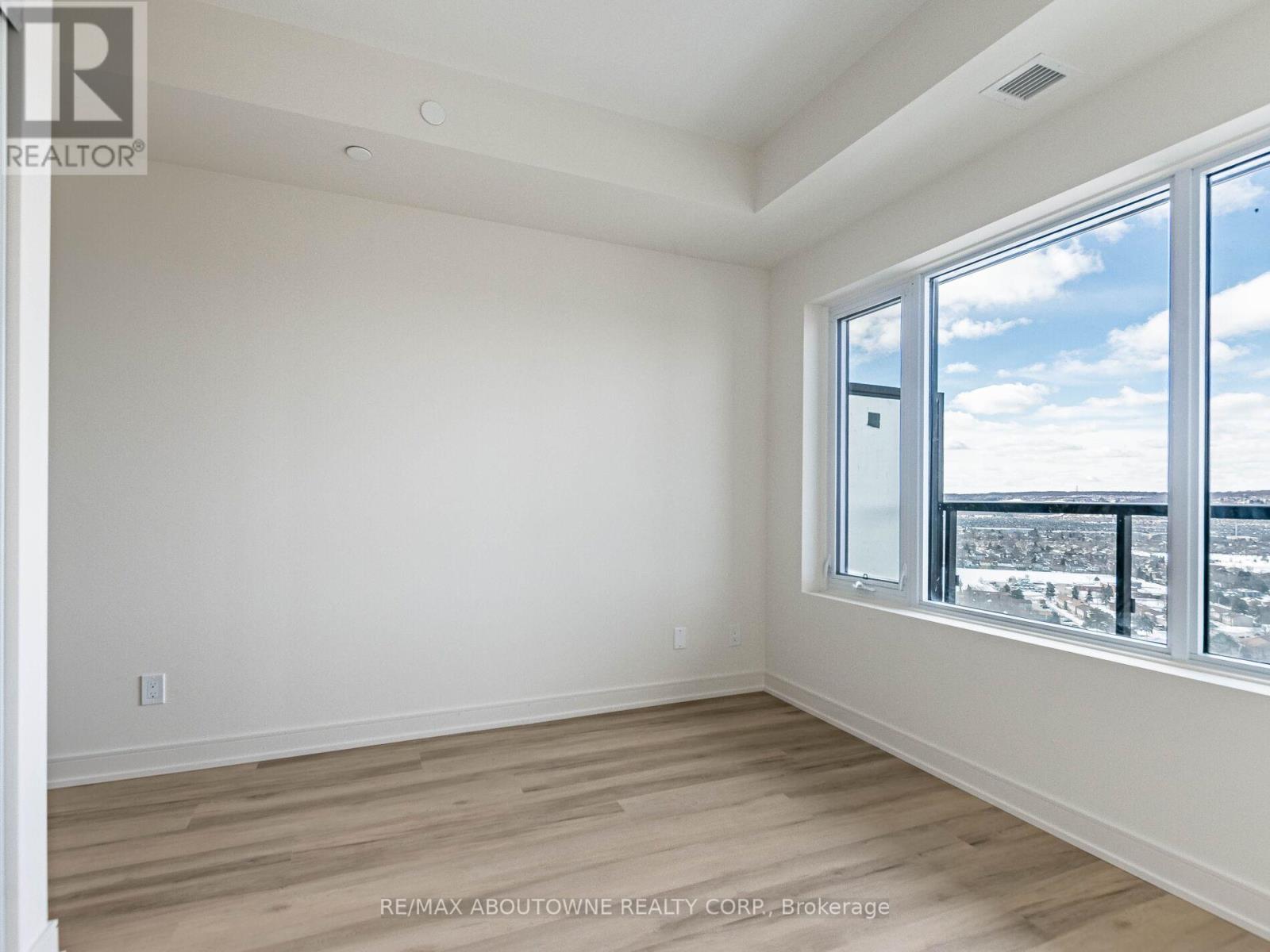 2401 - 8020 Derry Road, Milton, Ontario  L9T 9N7 - Photo 19 - W12920148