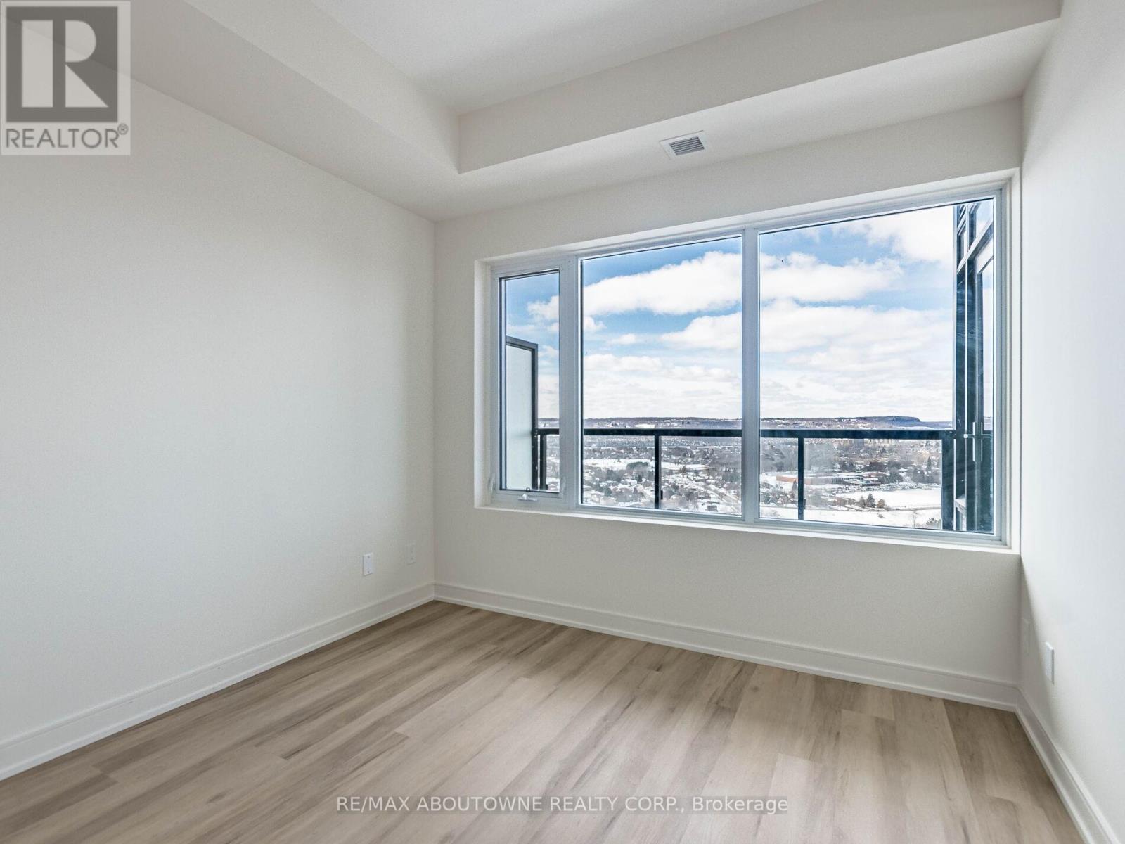 2401 - 8020 Derry Road, Milton, Ontario  L9T 9N7 - Photo 20 - W12920148