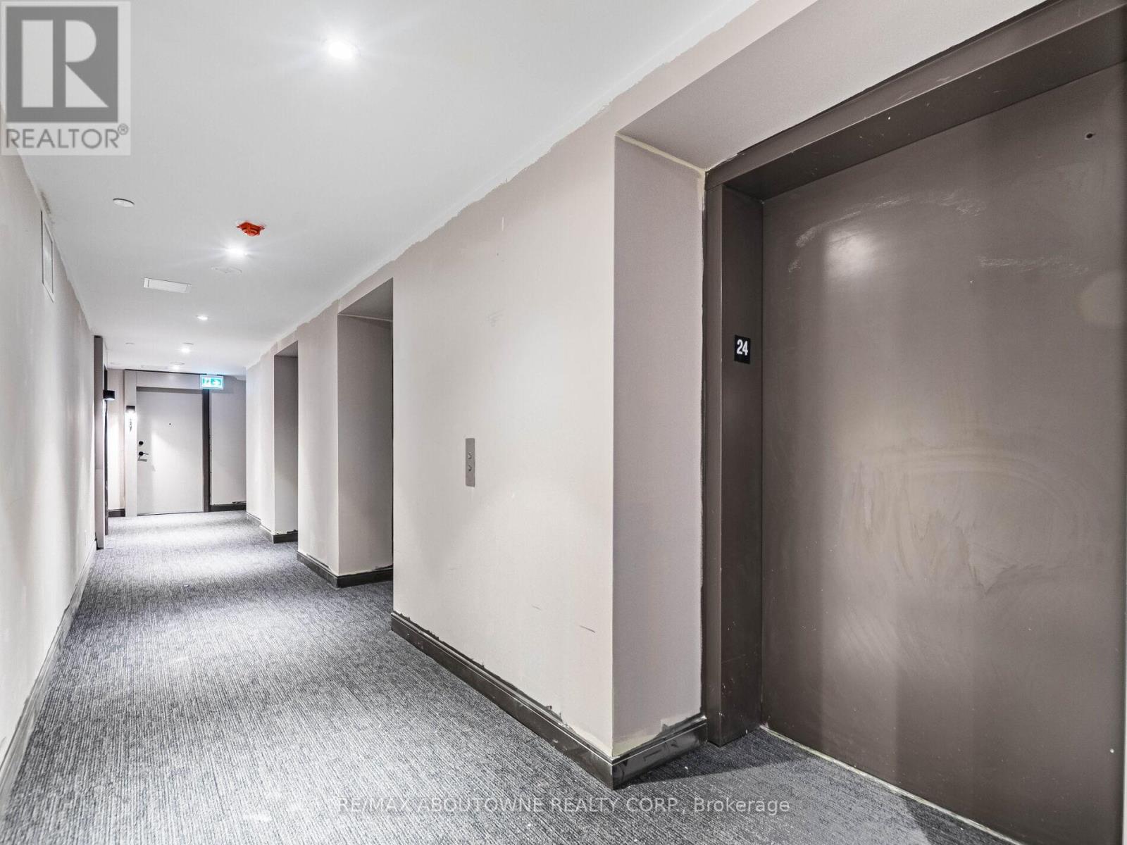 2401 - 8020 Derry Road, Milton, Ontario  L9T 9N7 - Photo 3 - W12920148