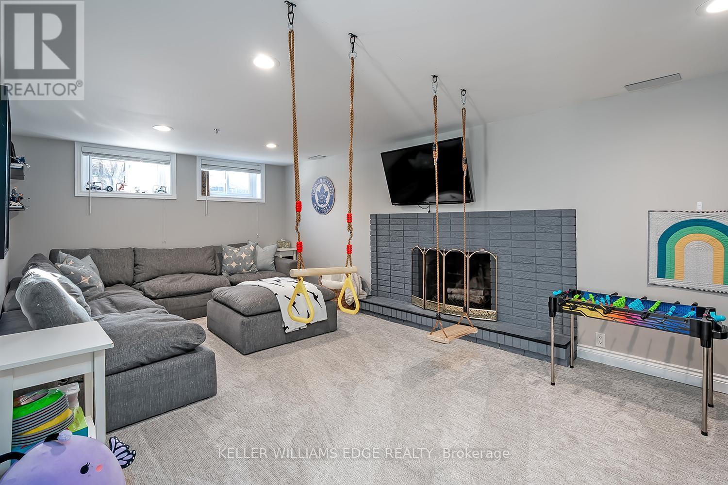 275 Camborne Crescent, Burlington, Ontario  L7N 2A4 - Photo 35 - W12920150