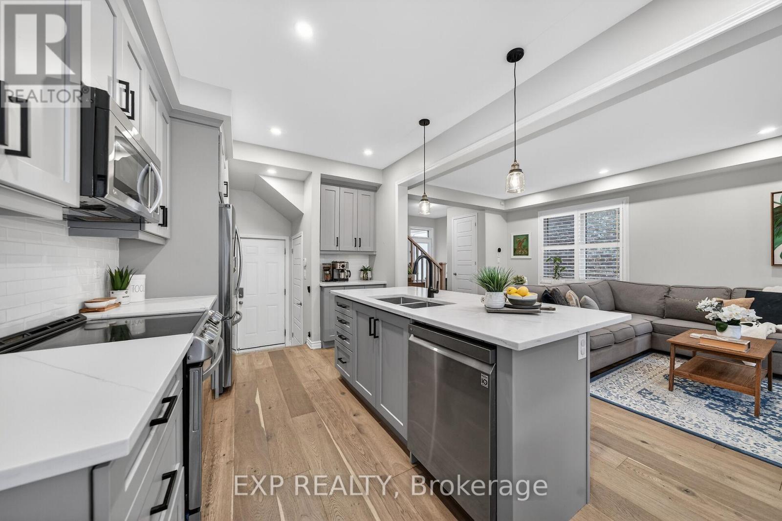 1384 Basswood Crescent, Milton, Ontario  L9E 1M4 - Photo 19 - W12920176