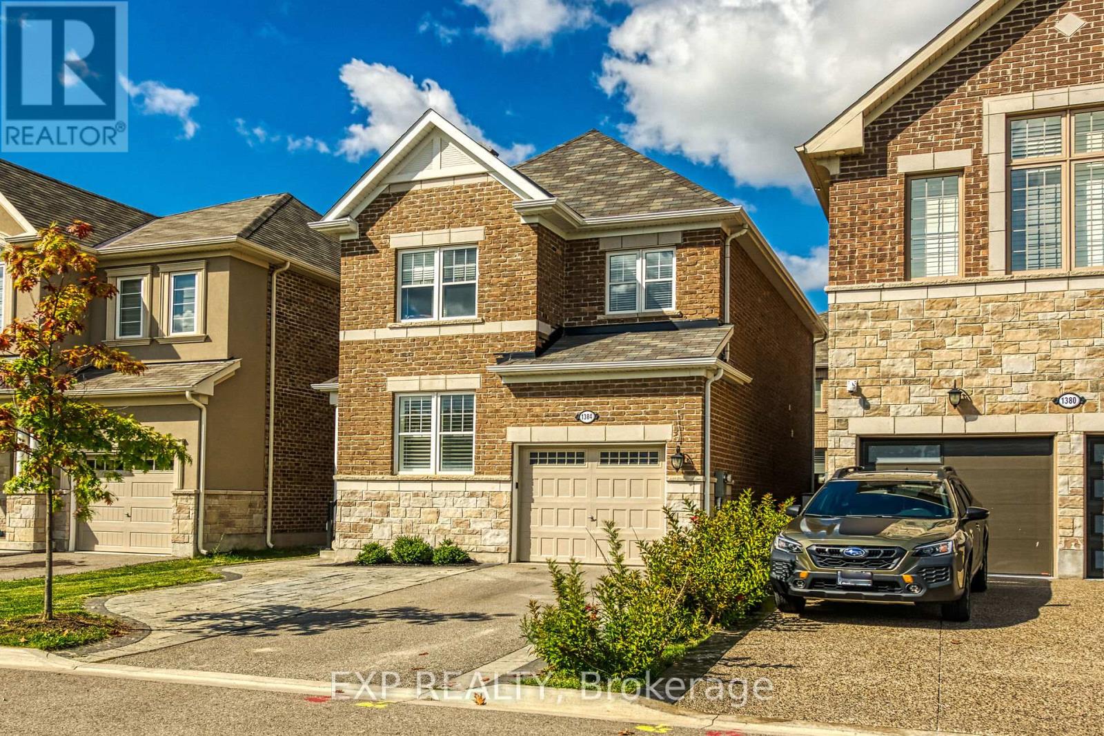 1384 Basswood Crescent, Milton, Ontario  L9E 1M4 - Photo 3 - W12920176