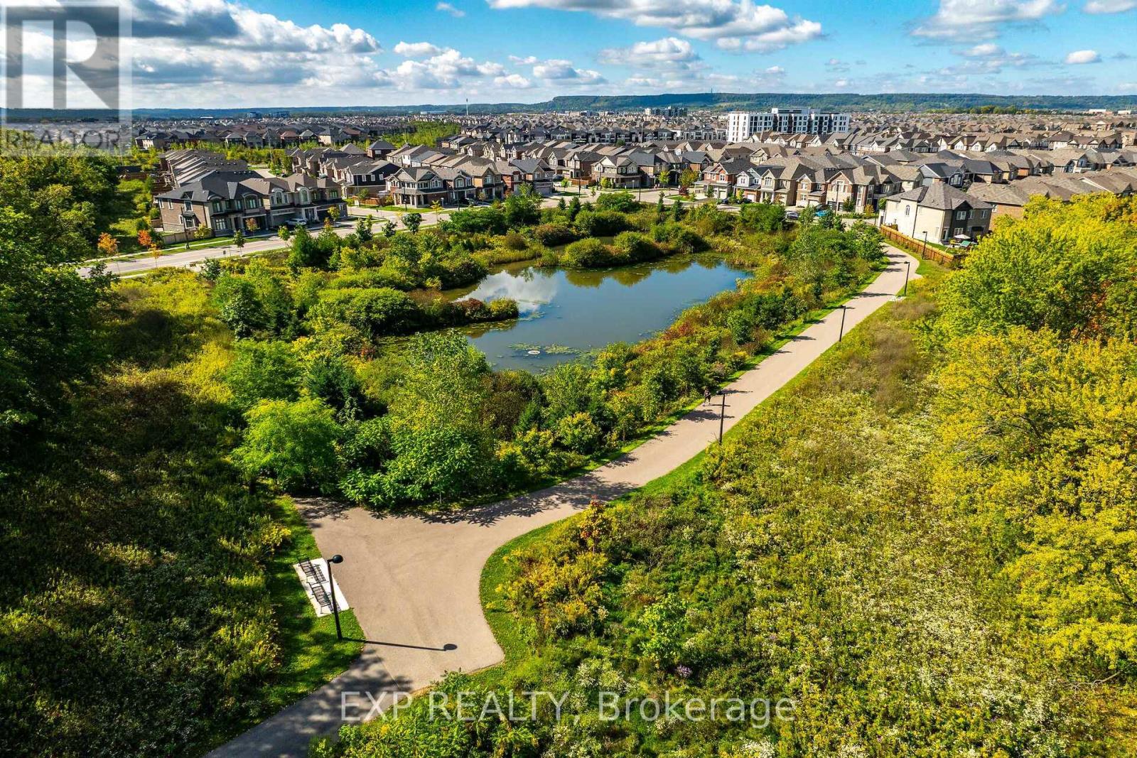 1384 Basswood Crescent, Milton, Ontario  L9E 1M4 - Photo 48 - W12920176