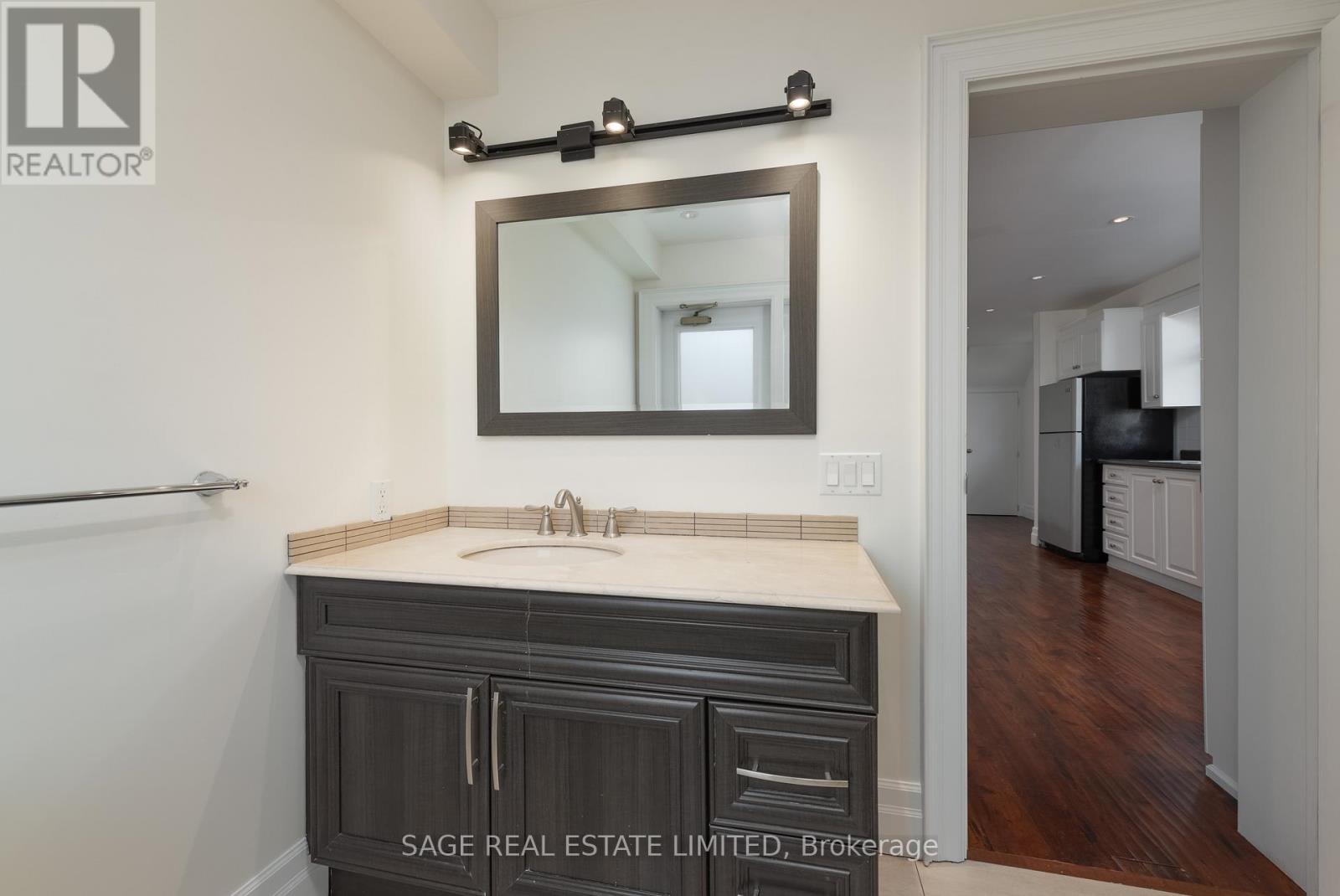 Main - 97 Holwood Avenue, Toronto, Ontario  M6M 1P7 - Photo 15 - W12920182