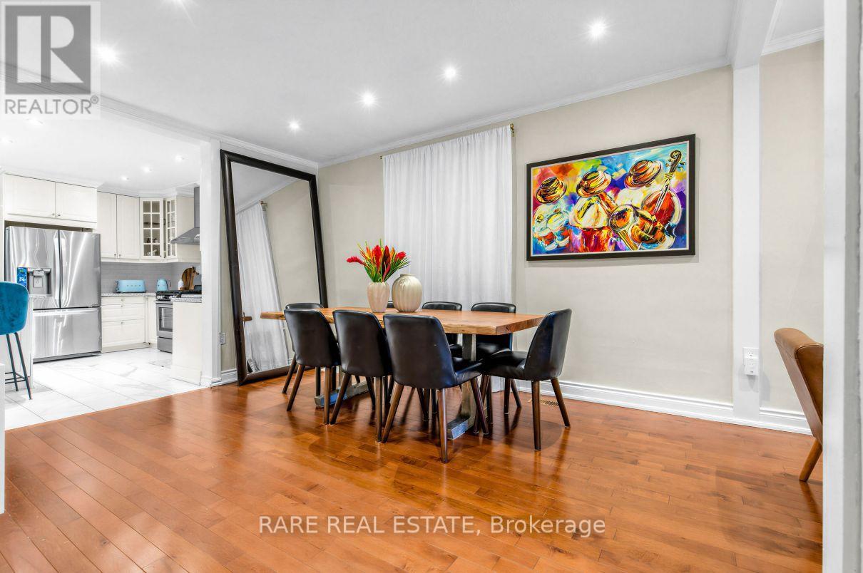 18 Earlscourt Avenue, Toronto, Ontario  M6E 4A6 - Photo 9 - W12920350