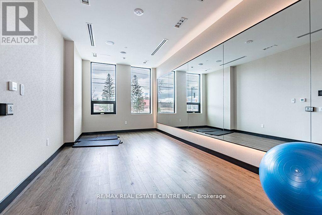 309 - 2501 Saw Whet Boulevard E, Oakville, Ontario  L6L 0H5 - Photo 9 - W12920360