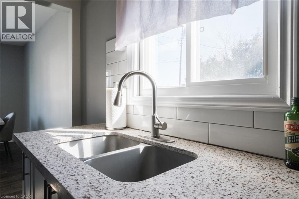 404 Queensway W, Simcoe, Ontario  N3Y 2N3 - Photo 9 - 40792287