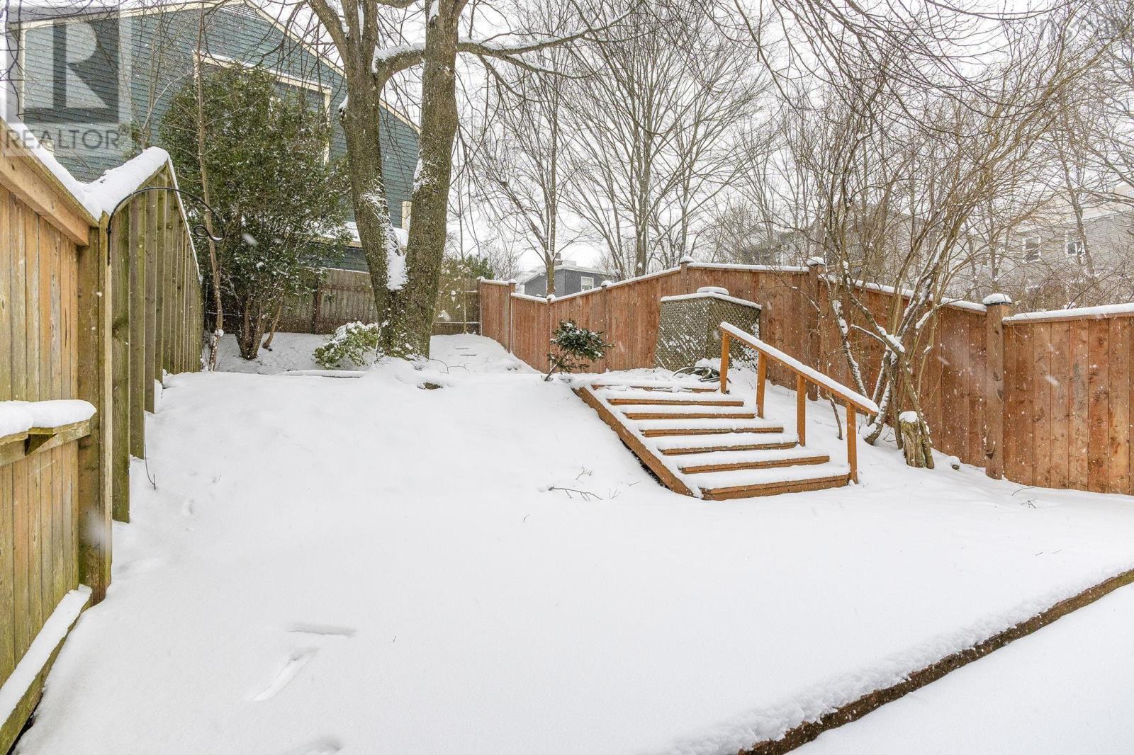 2572 Brunswick Street, Halifax, Nova Scotia  B3K 2Z6 - Photo 32 - 202605412