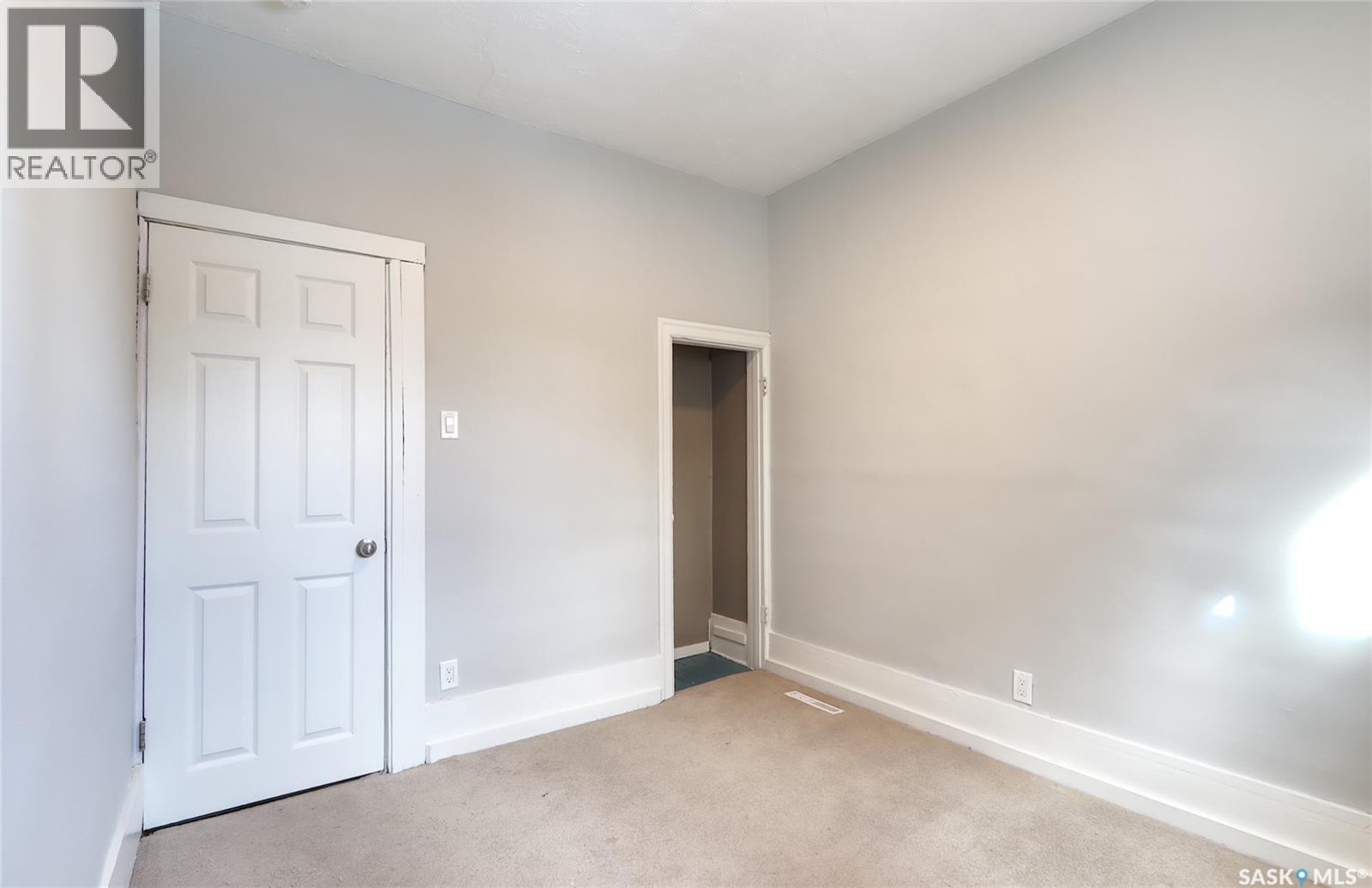 1112 Montague Street, Regina, Saskatchewan  S4T 7V9 - Photo 14 - SK031295