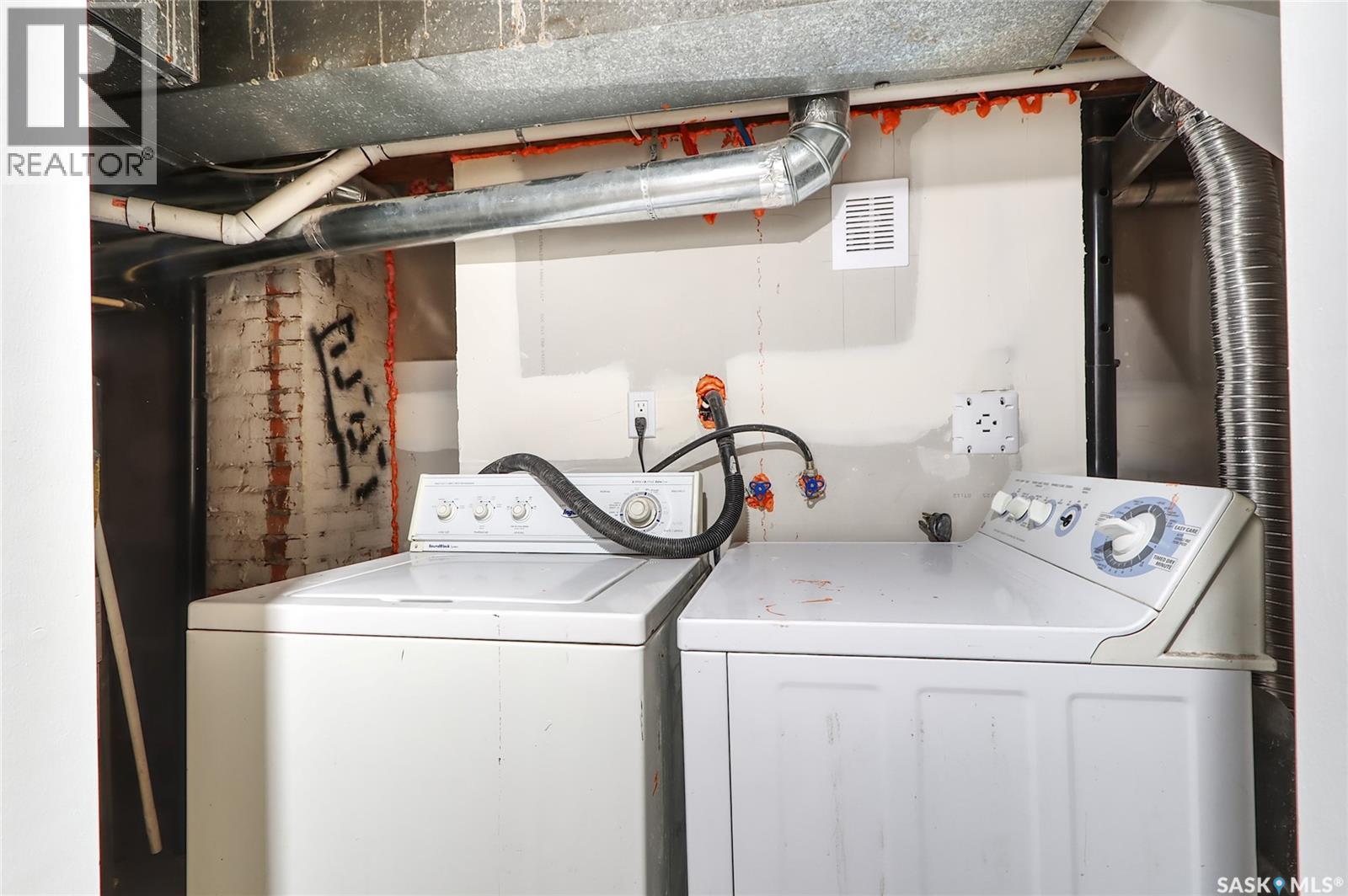 1112 Montague Street, Regina, Saskatchewan  S4T 7V9 - Photo 24 - SK031295