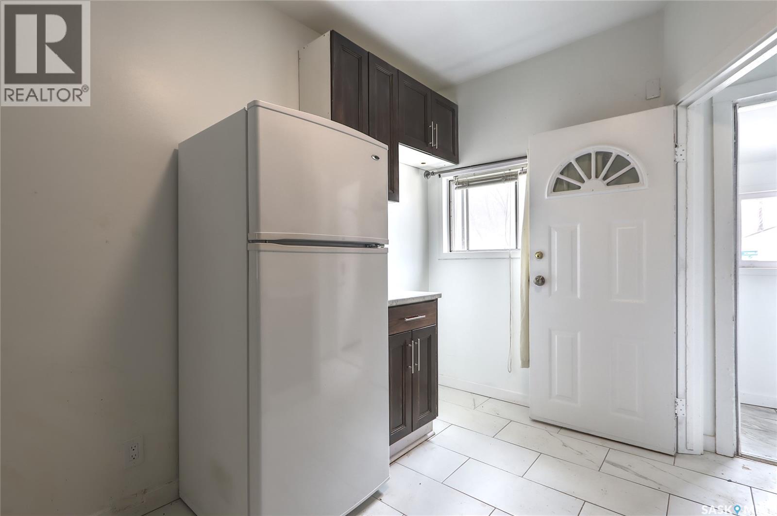 1112 Montague Street, Regina, Saskatchewan  S4T 7V9 - Photo 9 - SK031295