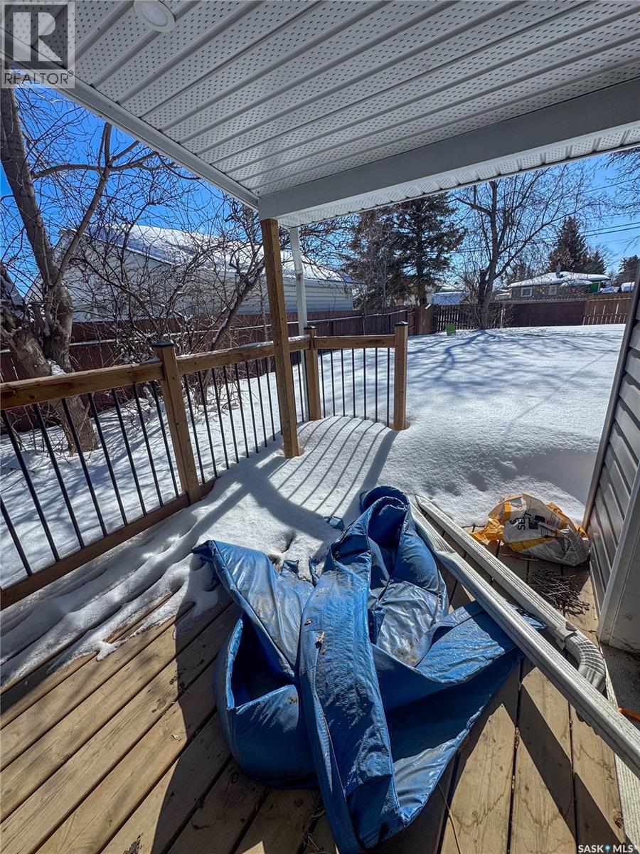 139 29th Street W, Prince Albert, Saskatchewan  S6V 4T3 - Photo 13 - SK031287