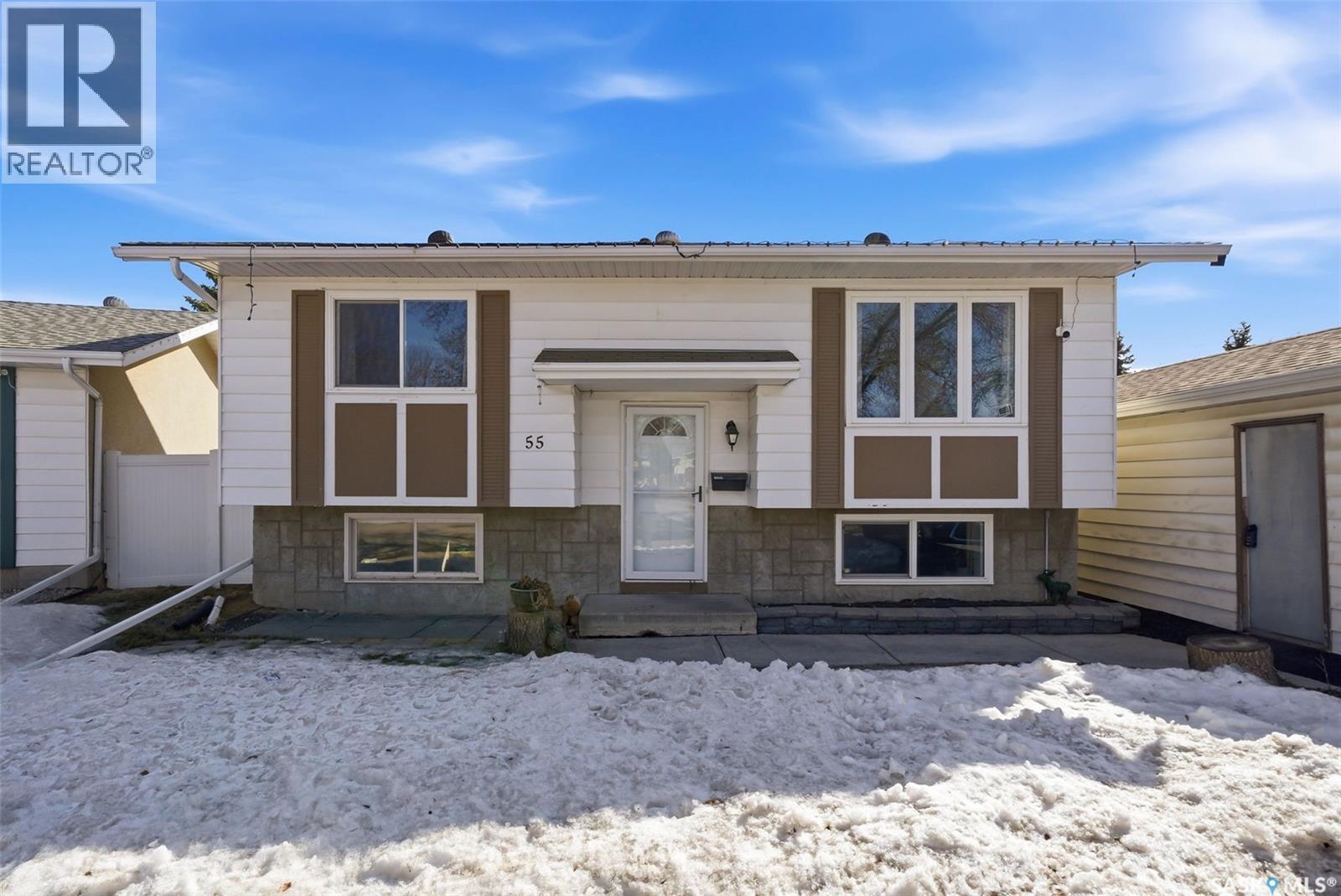55 Schneider CRESCENT, regina, Saskatchewan